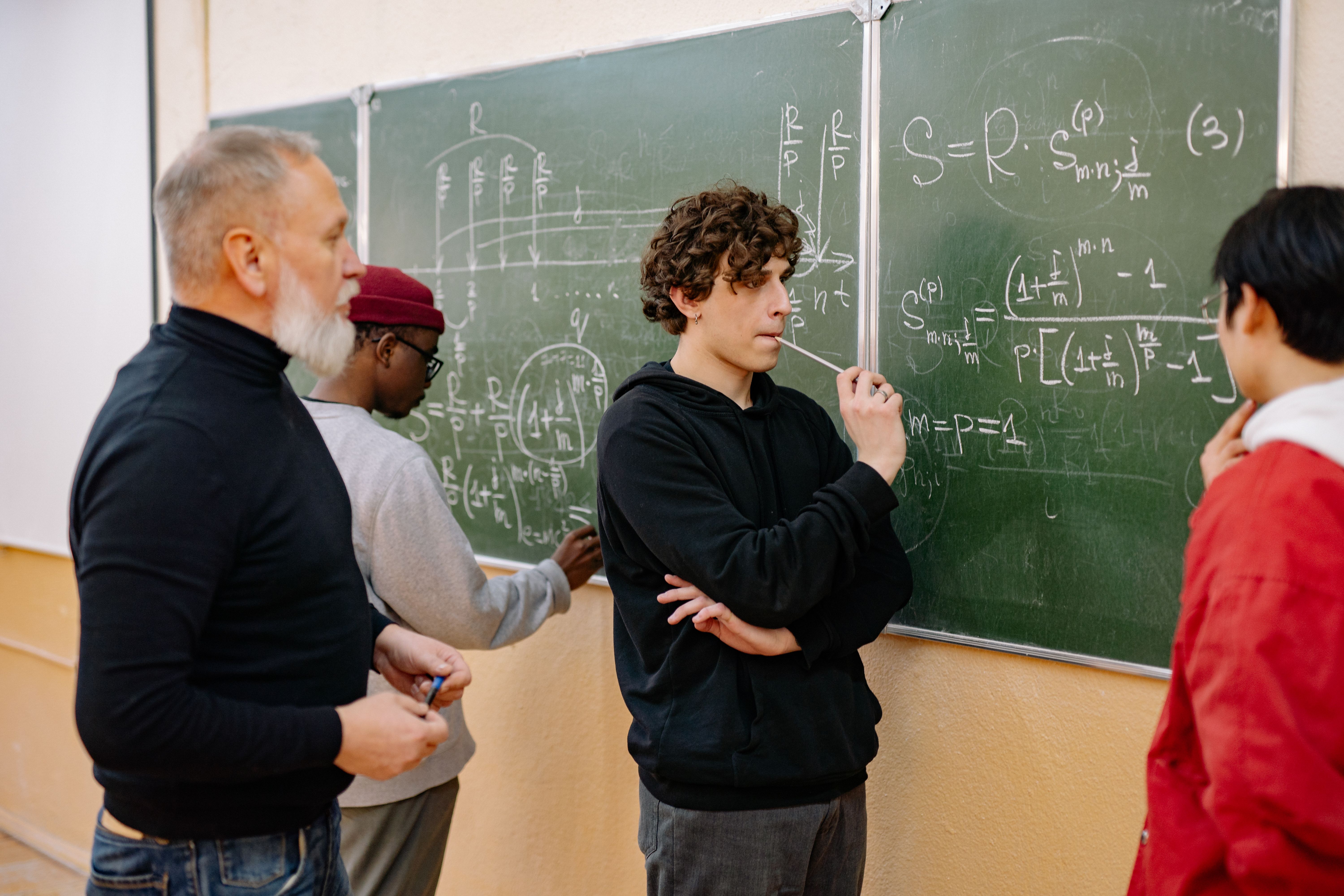 Zwischen Quanten und Kurvendiskussion: Warum die Schulphysik neue Wege braucht