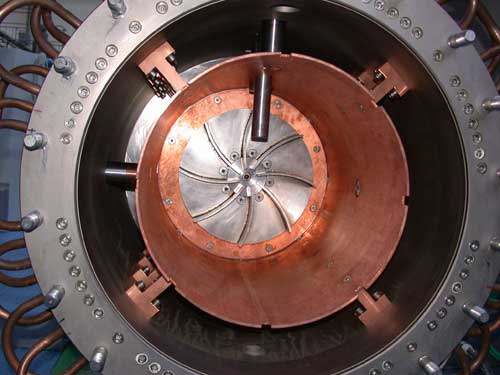 Erdmagnetfeld im praktischen Laborformat
