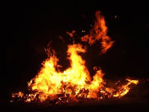 Im Feuer geboren