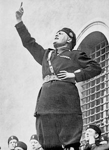 Benito Mussolini. Aufstieg und Fall des italienischen Faschismus