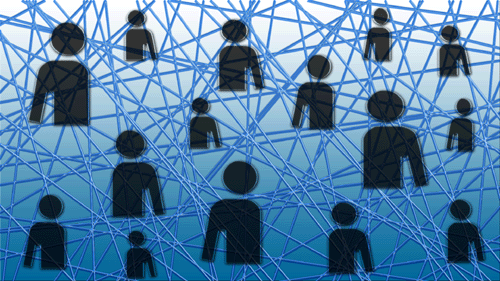 Viele graue Zellen ? viele Facebook-Freunde