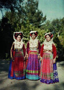 1914: Farbfotografien sollten Frieden sichern