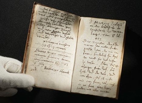 Poesiealbum aus dem 16. Jahrhundert entdeckt