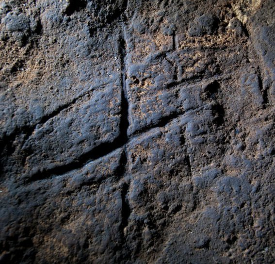 Neandertaler-Gravur entdeckt