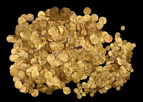 Taucher finden Goldmünzen-Schatz in Israel