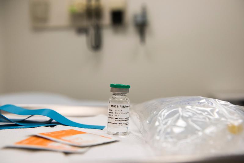 Neue Antikörper-Therapie unterdrückt HIV beim Menschen