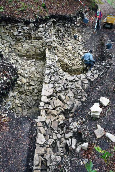 Archäologen entdecken Riesenmauer aus der Keltenzeit