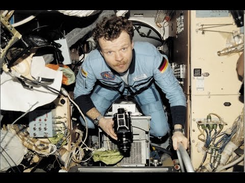 Geschichte der Fotografie im Orbit