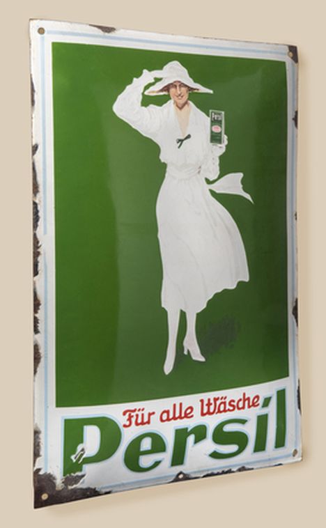 Ausstellung zur Reklame auf Emailletafeln