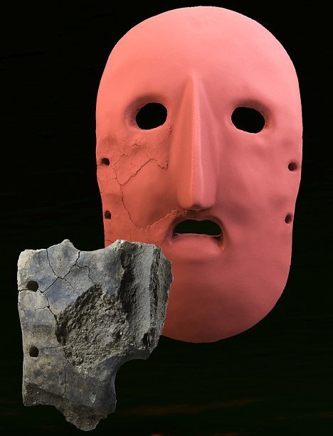 Fund erweist sich als spektakuläres Masken-Fragment