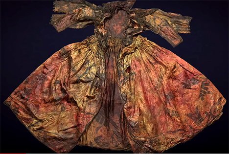 Königliche Kleidung aus dem Schiffswrack