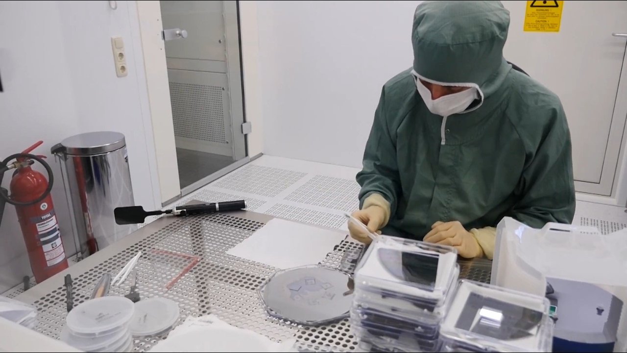 Zinn für optische Computer-Chips