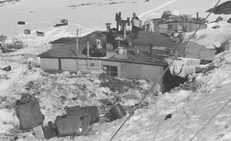 „Die Haudegen“: Filmreifes Kriegs-Ende in der Arktis