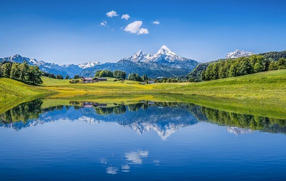 Klimawandel macht Seen grüner - oder blauer
