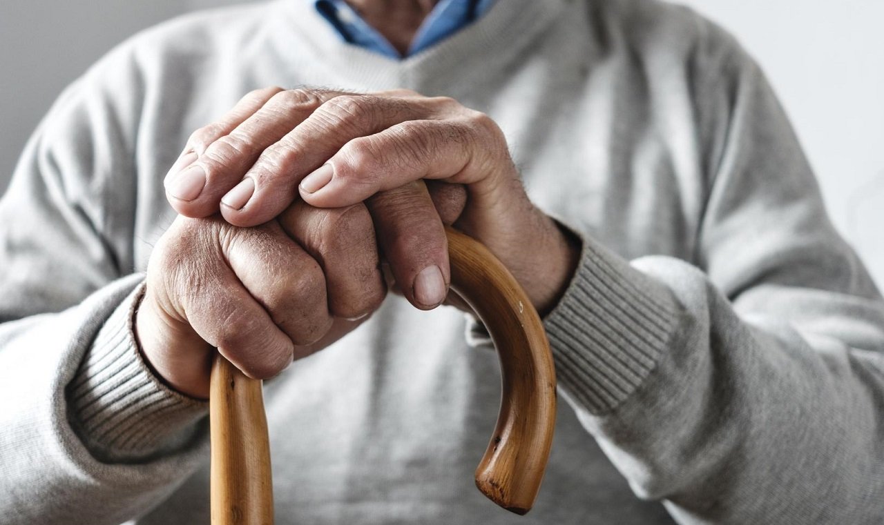 Überalterung: Ursachen und Folgen des demografischen Wandels