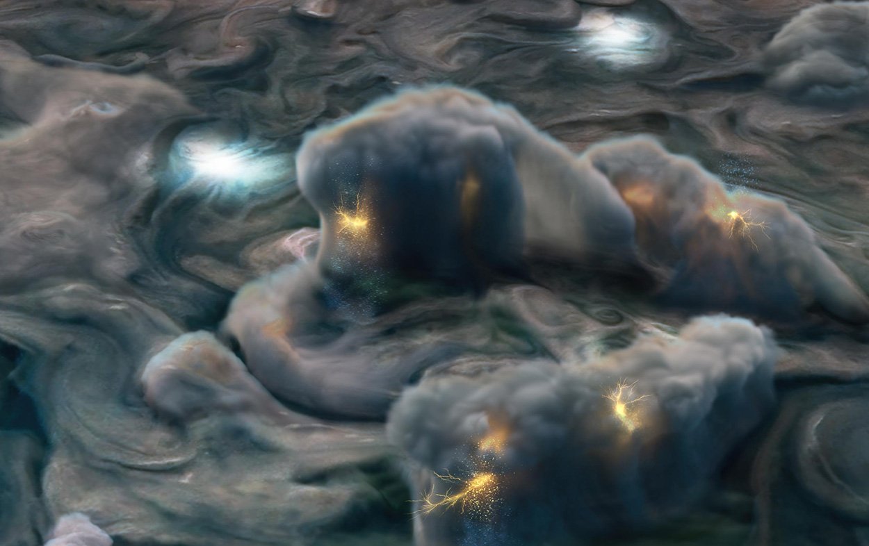 Blitze und Ammoniak-Hagel auf dem Jupiter