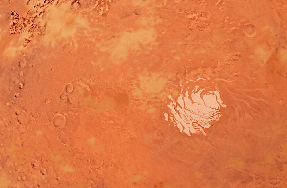 Mars: Patchwork tiefer Wasserreservoire