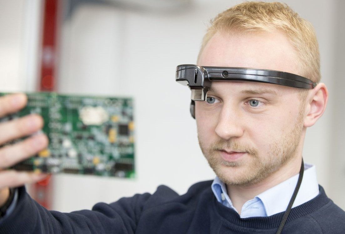 KI-Montageassistent mit geschultem Blick