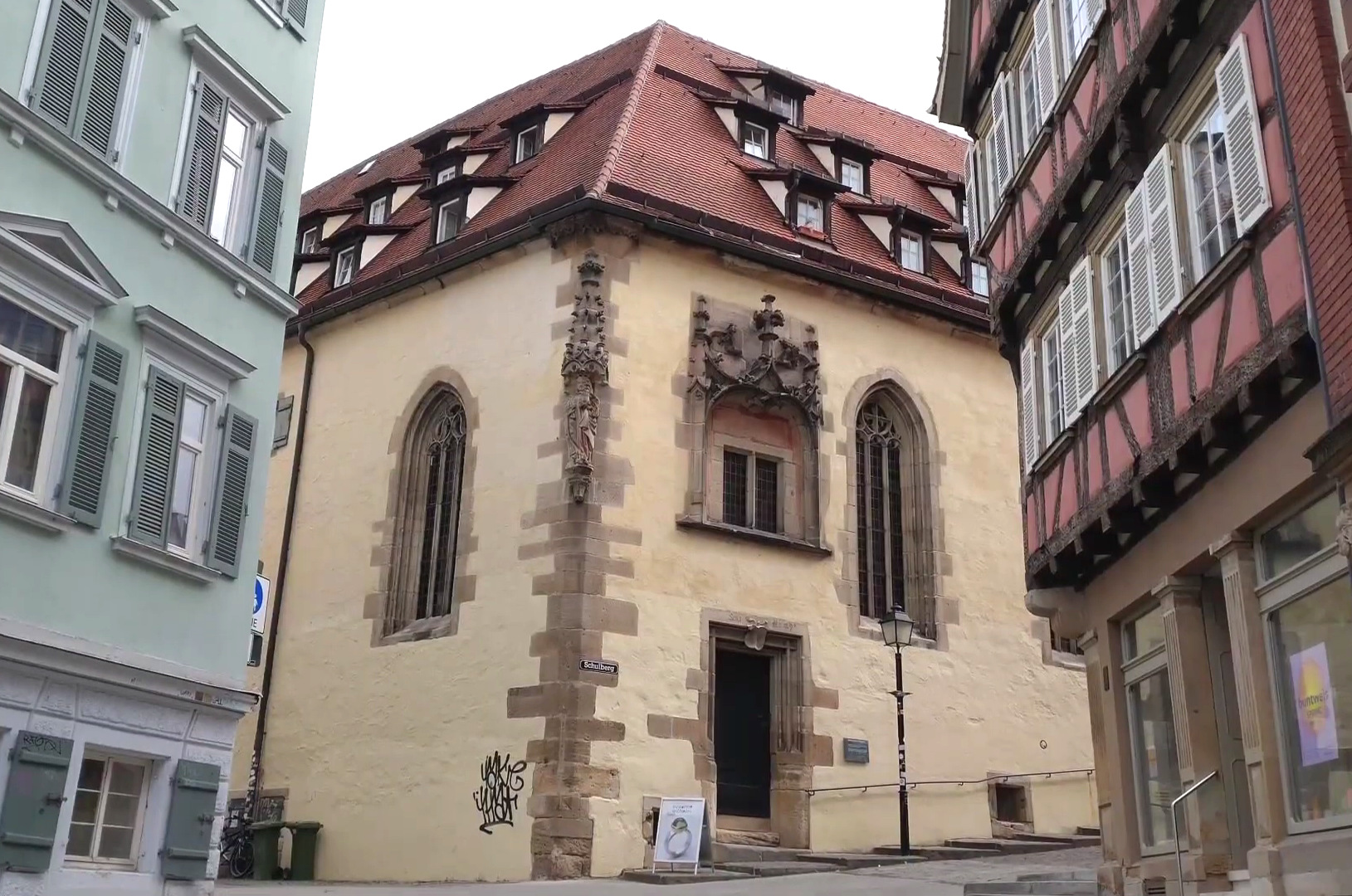 Von Pfleghöfen, Mönchsgesang und Orgelklang