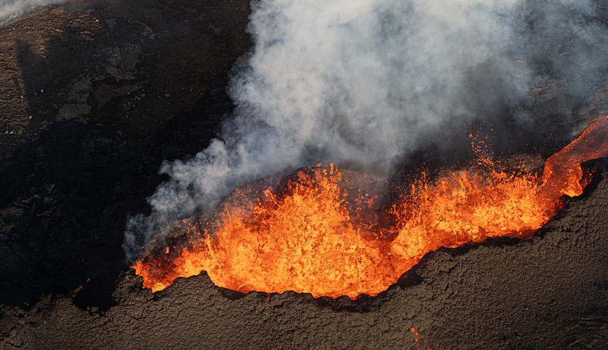 Schneller Magmafluss unter Grindavik
