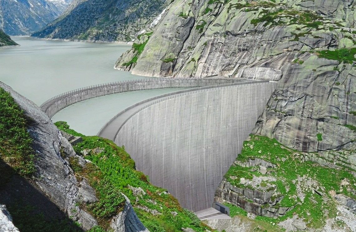 Bei der Wasserkraft den Bogen raus