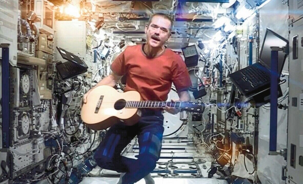 »Die ISS ist ein Beispiel dafür, wie wir später auf dem Mond zusammenleben können«