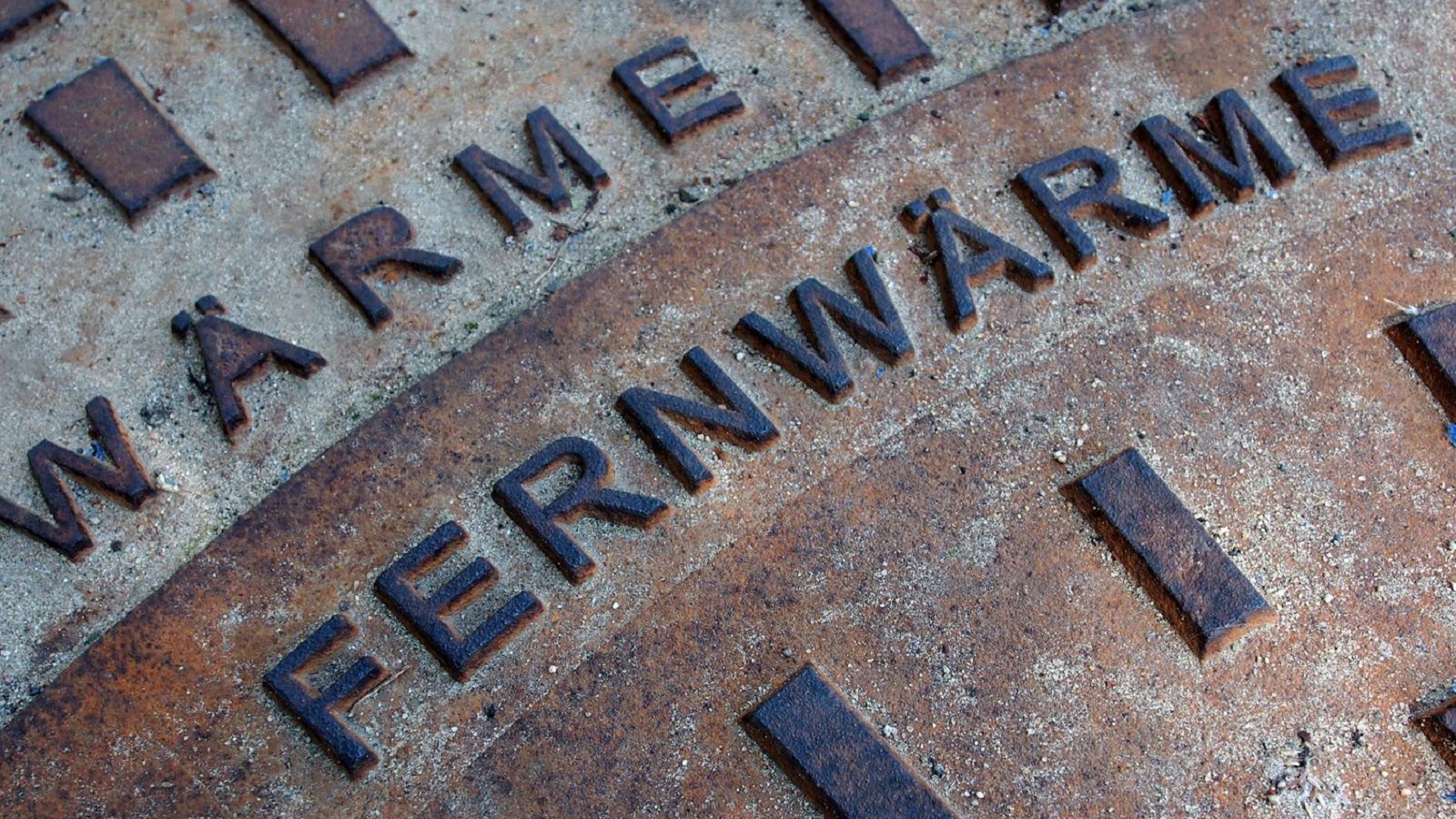 Zukunftssichere Heizarten im Überblick – Solar, Fernwärme & Co.