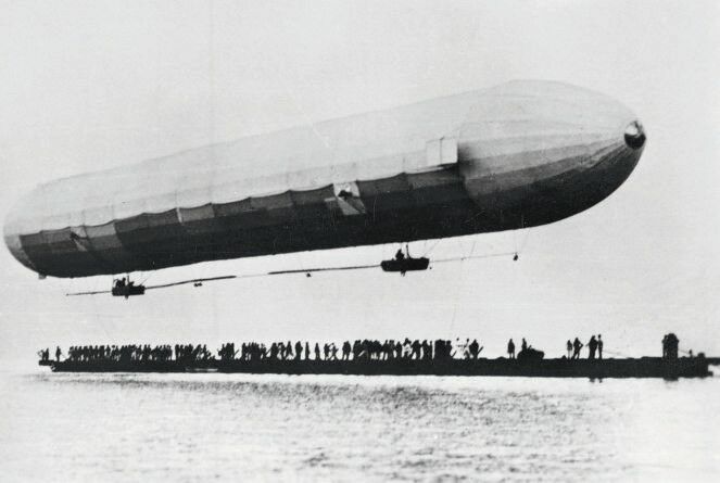 Die erste „fliegende Zigarre“