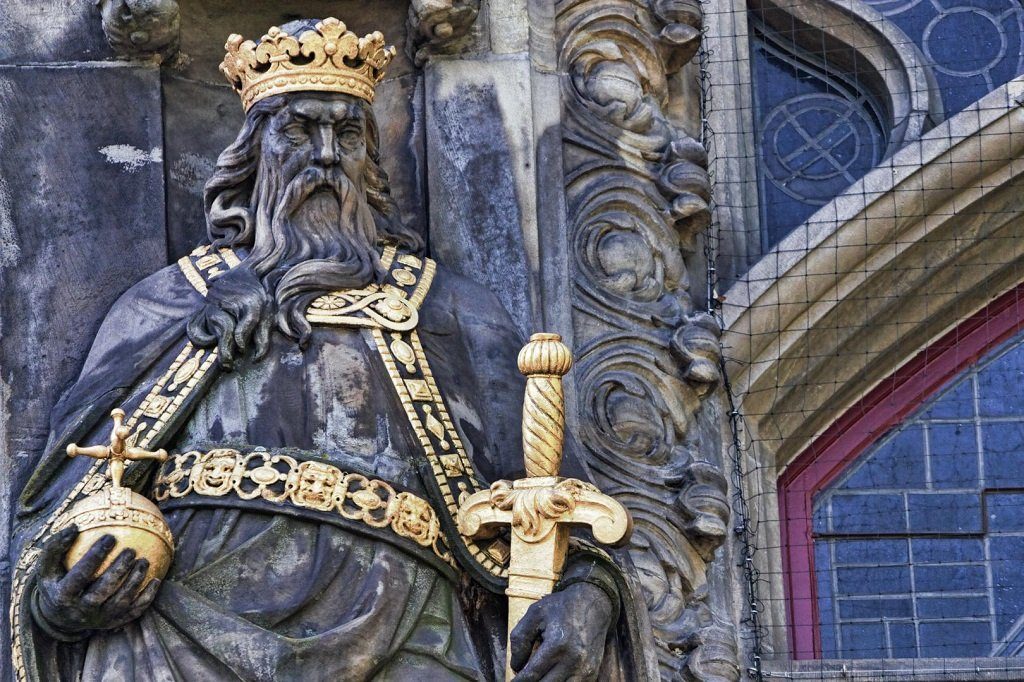 Kaiserstatue