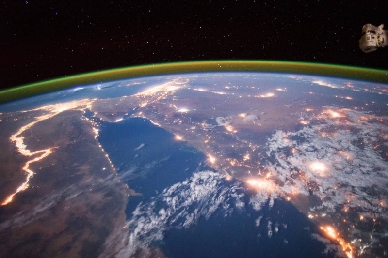 Rotes Meer und Niltal bei Nacht im September 2015. (Foto: NASA)