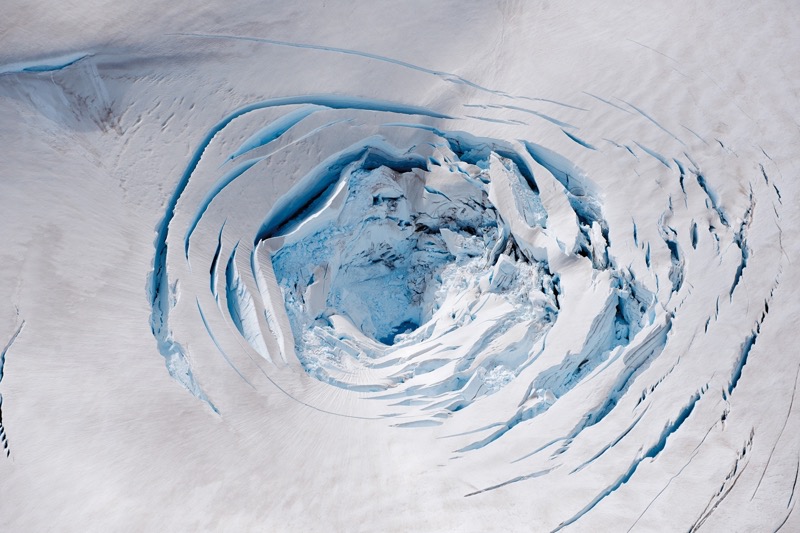 Der Vatnajökull in Island ist Europas größter Gletscher. Doch unter seinen eisigen Schichten brodeln Vulkane. (Foto: Michael Martin)