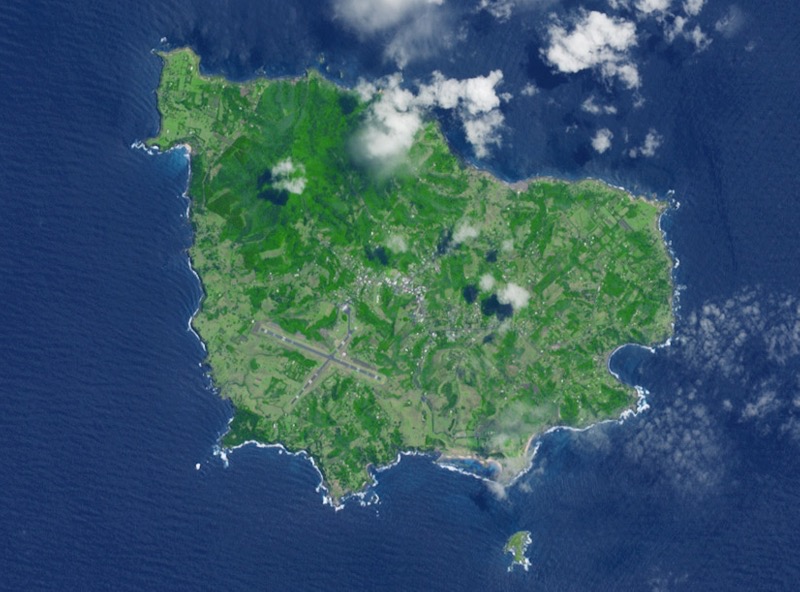Die Norfolkinsel liegt etwa 1500 Kilometer östlich von Australien im pazifischen Ozean. Foto: NASA Earth Observatory