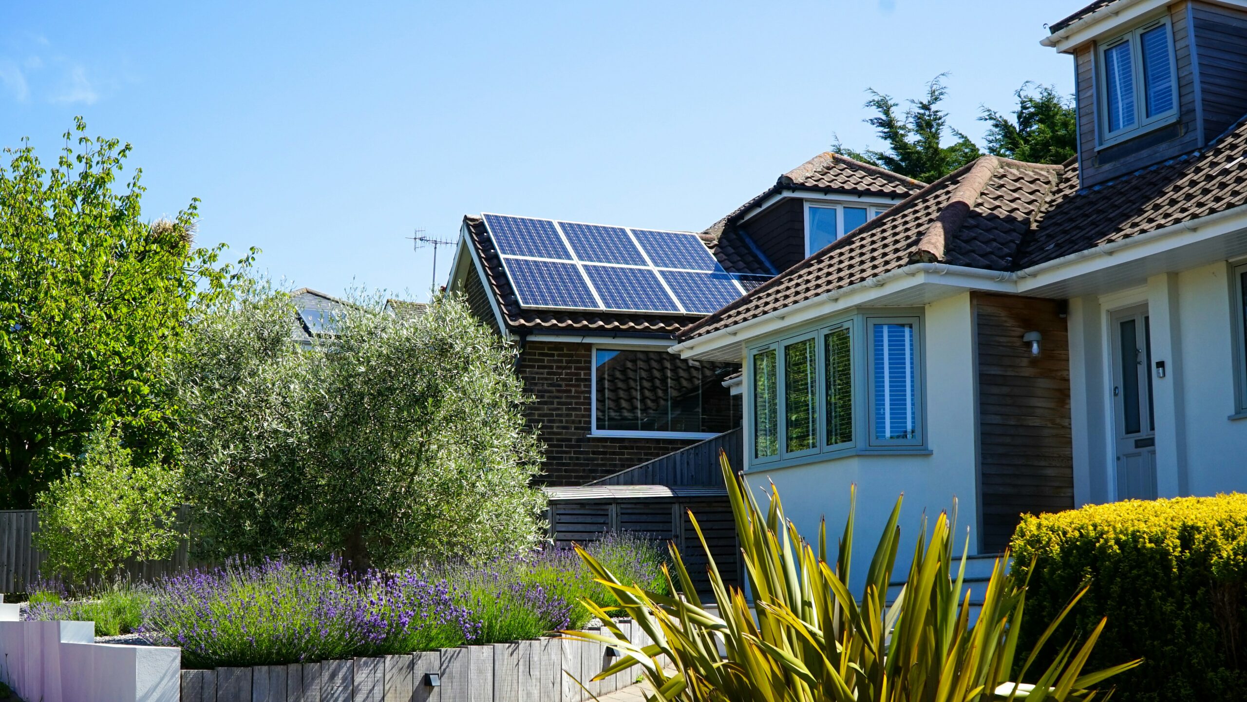 Welche Vorteile bieten moderne Solaranlagen 2026?
